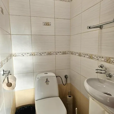 W1 Private Δωμάτια σε οικογενειακή κατοικία